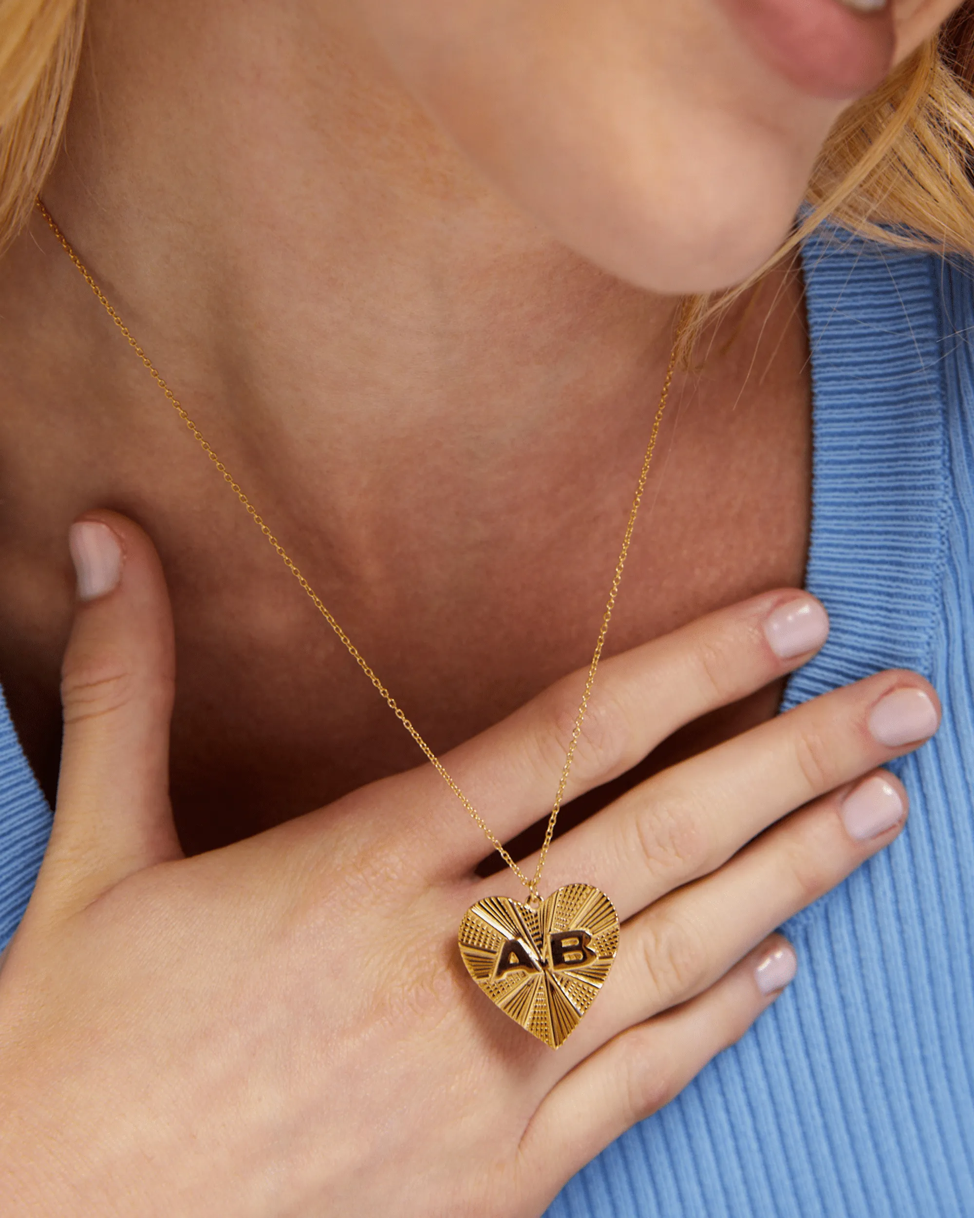 Heart Medallion - 18K Gold Vermeil