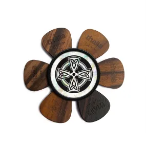 Pearl Celtic Cross | Pick Puck 2.0